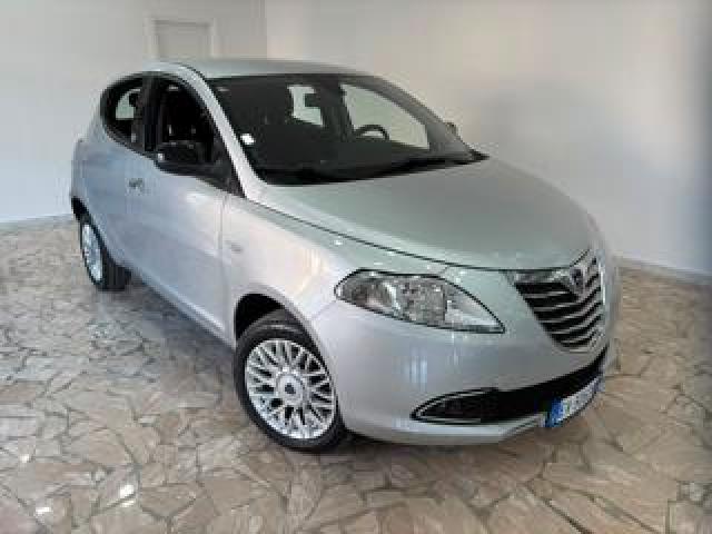 Lancia Ypsilon 0.9 Twinair 85 Cv 5 Porte Metano Ecochic Gold 
