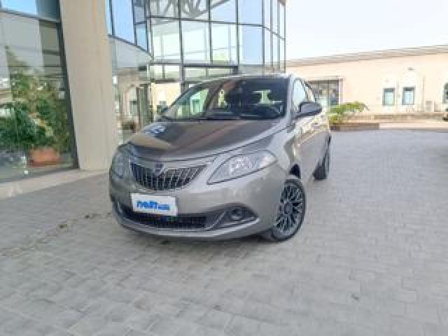 Lancia Ypsilon 1.0 Firefly 5 Porte S&s Hybrid Platino 