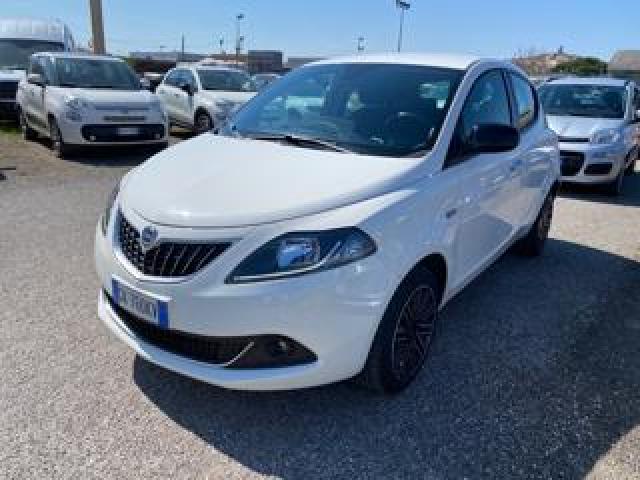 Lancia Ypsilon 1.0 Firefly 5 Porte S&s Hybrid Alberta Ferretti 