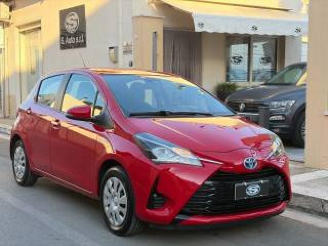 Toyota Yaris 1.5 Hybrid Cool 