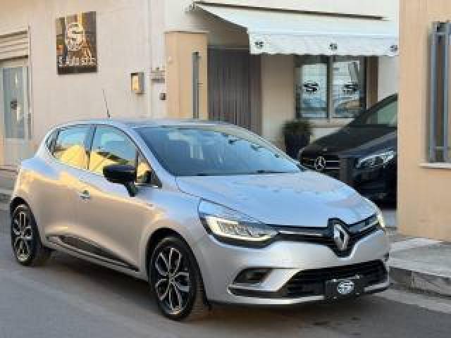 Renault Clio 1.5dci 75cv Moschino Life 