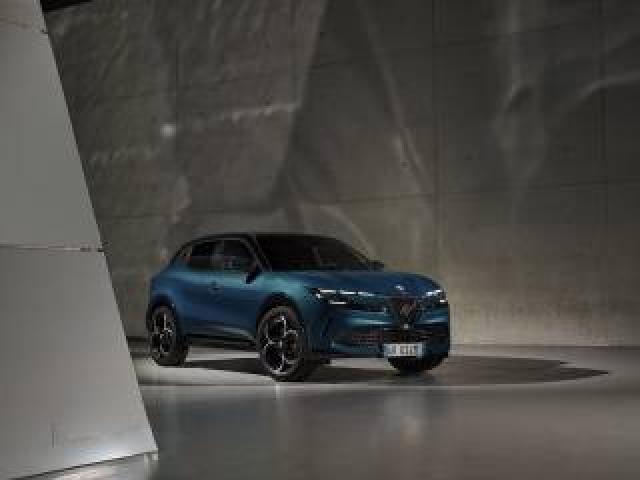 Alfa Romeo Junior 1.2 145 Cv Hybrid Edct6 