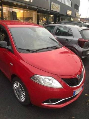 Lancia Ypsilon 1.3 Mjt 16v 95 Cv 5 Porte S&s Gold 