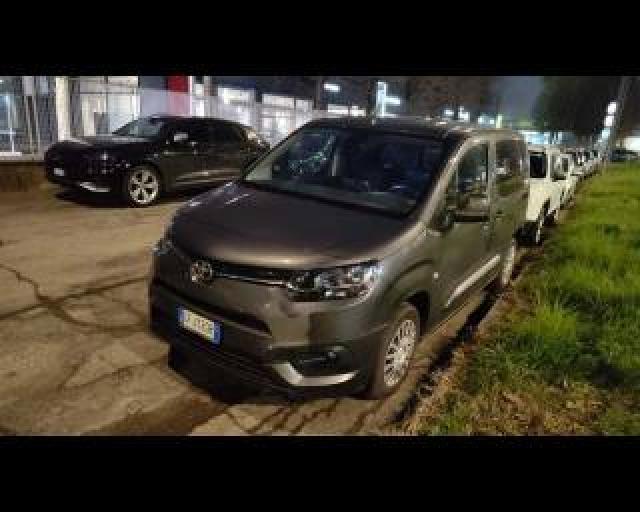 Toyota Proace City Verso 1.5d 130 Cv S&s Short D Executive 