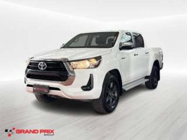Toyota Hilux 2.4 D-4d A/t 4wd 4 Porte Double Cab Lounge 