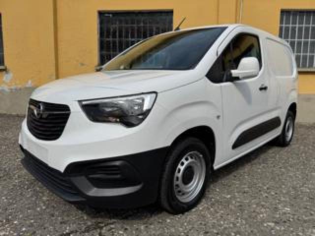 Opel Combo ? 9.900,00 3 Posti 1.5 D 100cv Pc 650kg Edition 