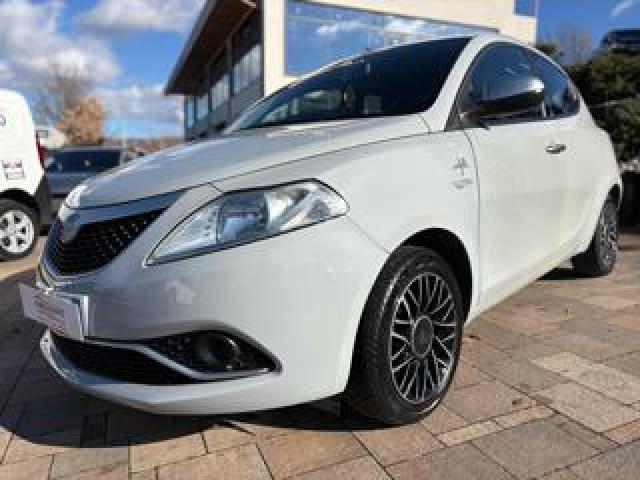 Lancia Ypsilon 1.3 Mjt 16v 95 Cv 5 Porte S&s Mya 