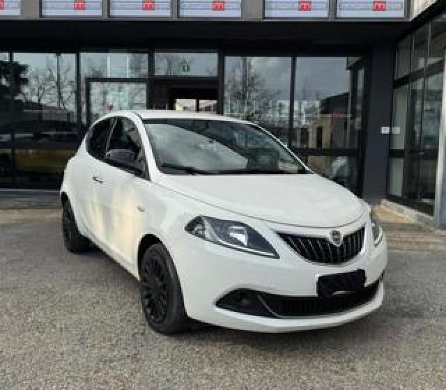 Lancia Ypsilon 1.0 Firefly Silver *hybrid* *iva Esposta Compresa* 