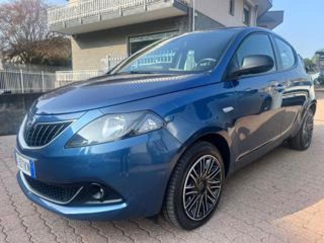 Lancia Ypsilon 1.0 Firefly 5 Porte S&s Hybrid Ecochic Gold 