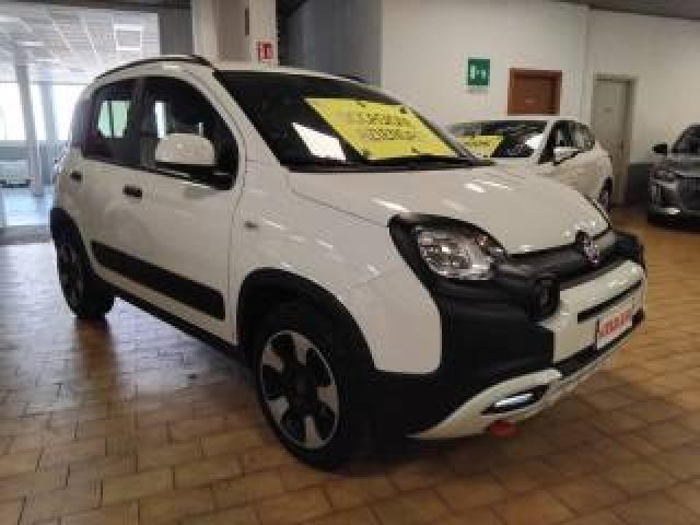 Fiat Panda Cross 1.0 Hybrid 