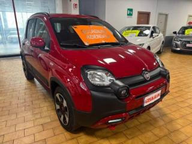 Fiat Panda Cross 1.0 Hybrid 