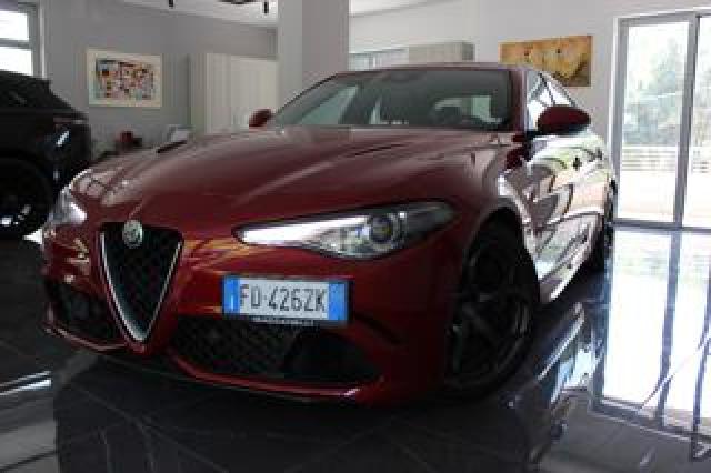 Alfa Romeo Giulia 2.9 V6 Bi-Turbo Quadrifoglio 