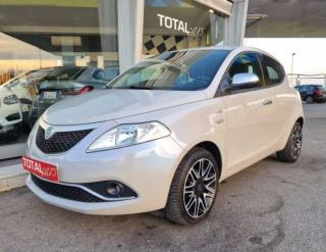 Lancia Ypsilon 1.2 69 Cv 5 Porte Mya Ok Neo Patentati 