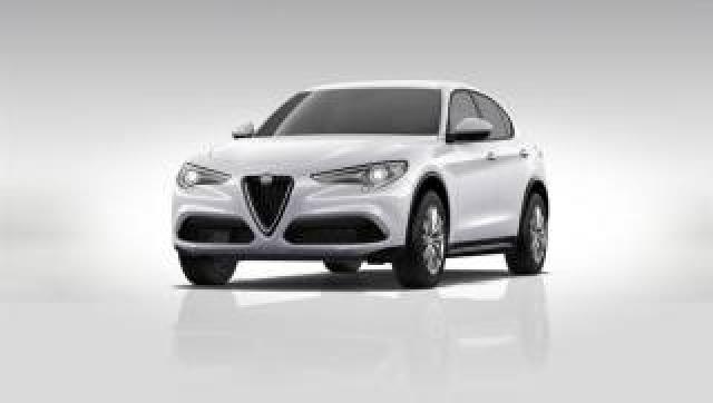 Alfa Romeo Stelvio -  2.2 T Executive Q4 210cv Auto 