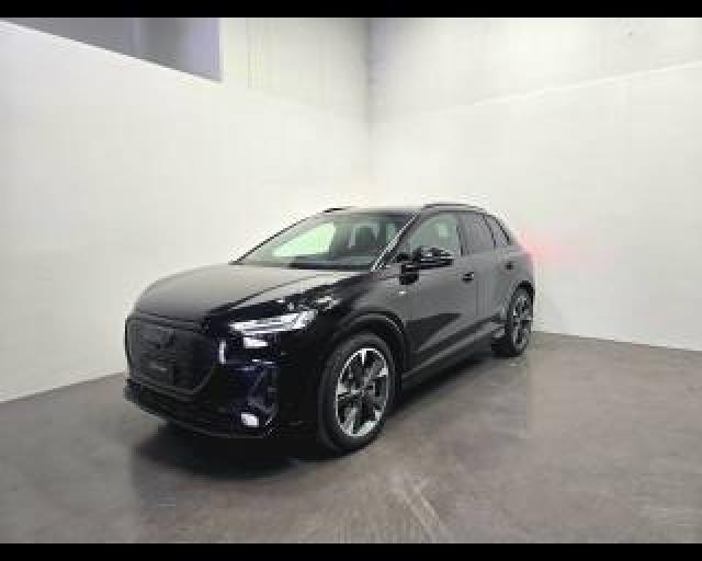 Audi Quattro Q4 45 E-Tron  S-Line 