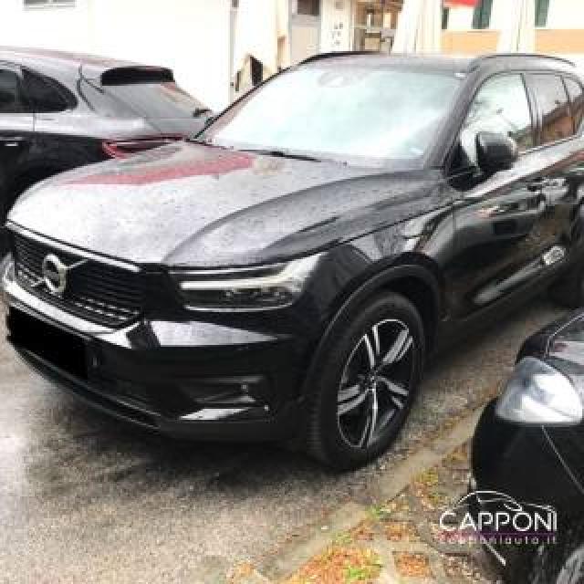 Volvo Xc40 D4 Awd Geartronic R-Design Promo 