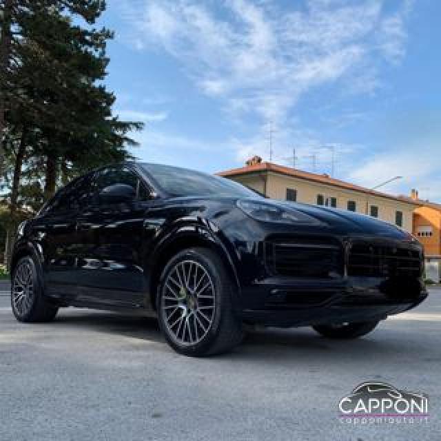 Porsche Cayenne Coupé 3.0 E-Hybrid 