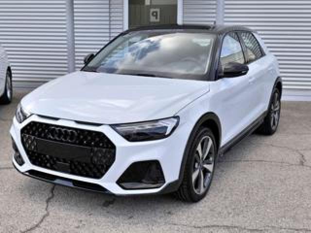 Audi A1 Allstreet 1.0 