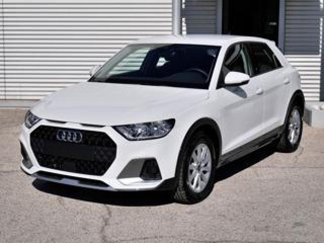 Audi A1 Allstreet 1.0 