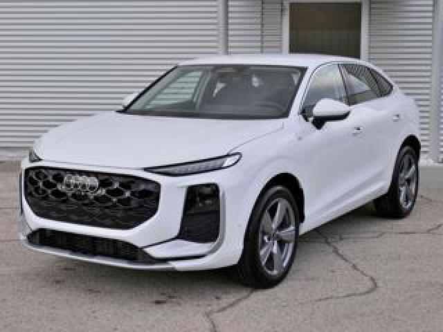 Audi Q3 Sportback New 2.0 Tdi 150cv S-Tr. S-Line Edition 