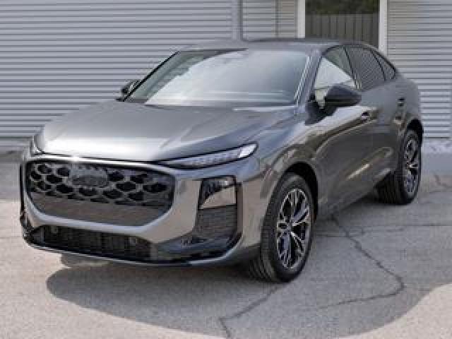 Audi Q3 Sportback New 2.0 Tdi 150cv S-Tr. S-Line Edition 