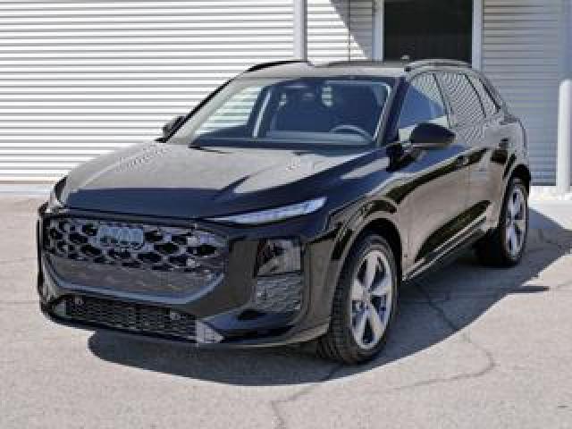 Audi Q3 New 2.0 Tdi 150cv S-Tronic S-Line Edition 