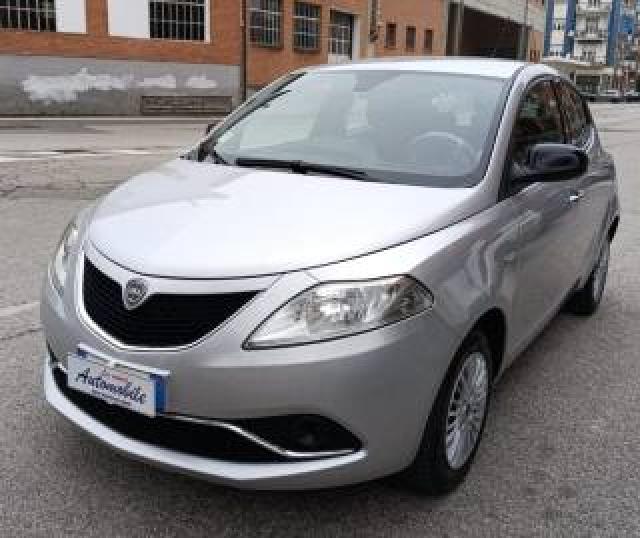 Lancia Ypsilon 1.2 69 Cv 5 Porte Gold 61.000 Km 5 Posti 