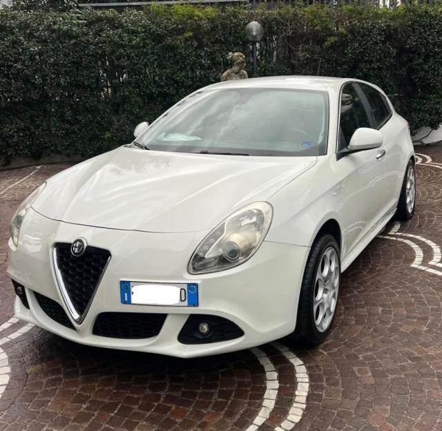 Alfa Romeo Giulietta 