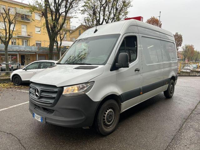 Mercedes Benz Sprinter 