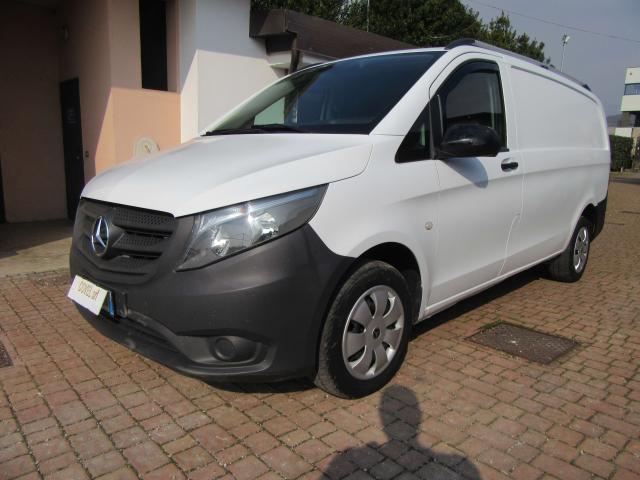 Mercedes Benz Vito 