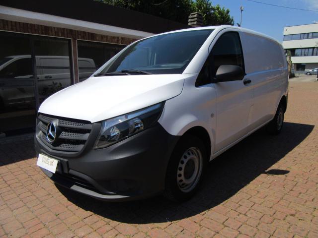 Mercedes Benz Vito 