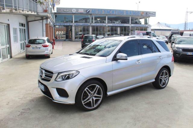 Mercedes Benz