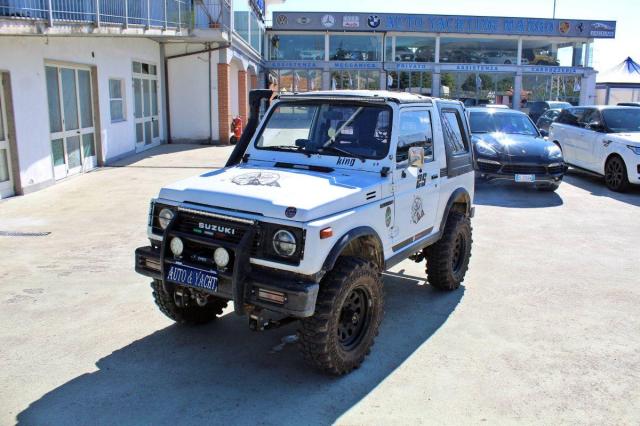 Suzuki Samurai 