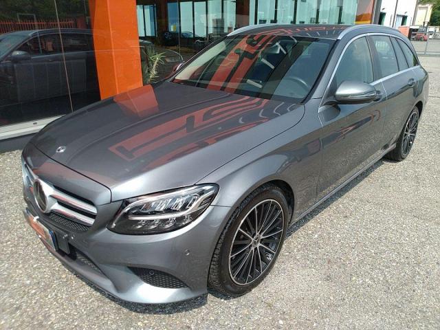 Mercedes Benz