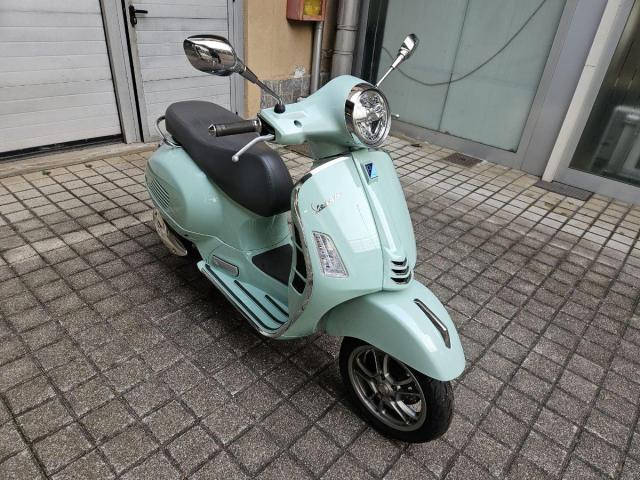 Motos Bikes Vespa 