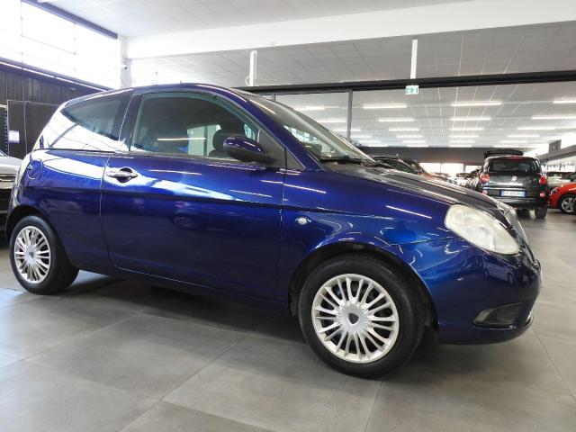 Lancia Ypsilon 