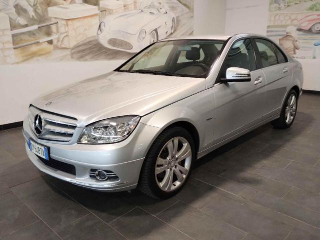 Mercedes Benz