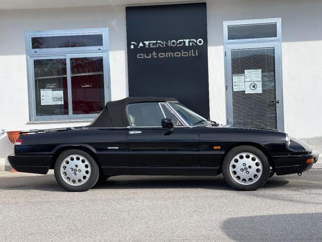 Alfa Romeo Spider 