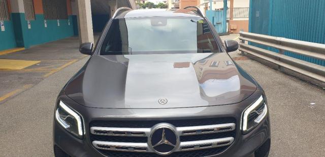 Mercedes Benz