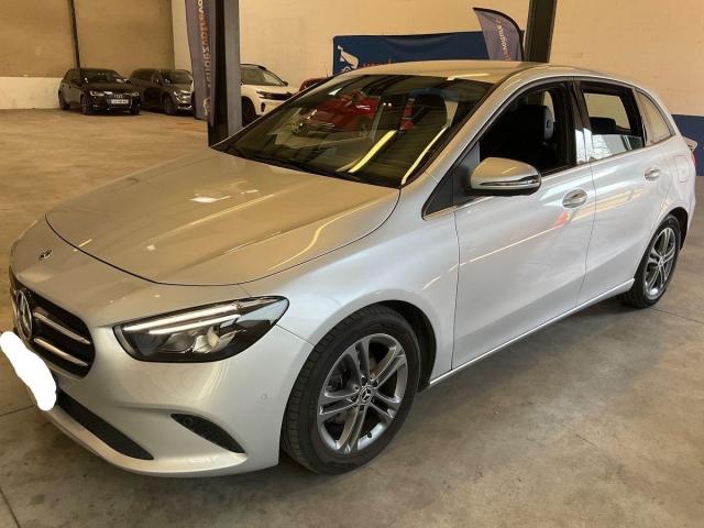 Mercedes Benz