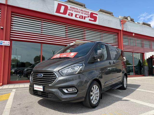 Ford Tourneo Custom 
