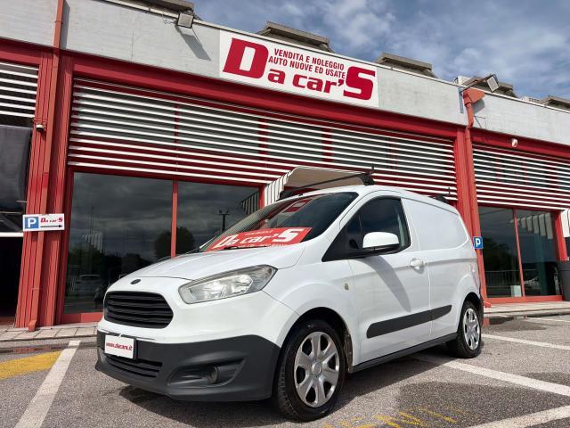Ford Transit Courier 