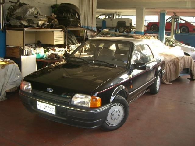 Ford Escort 