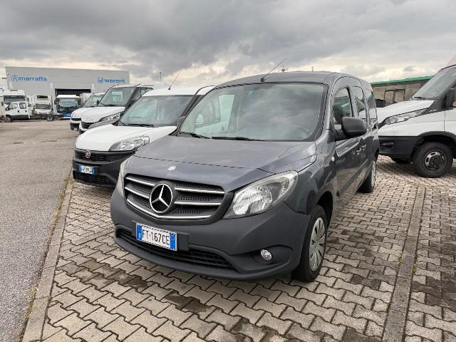 Mercedes Benz