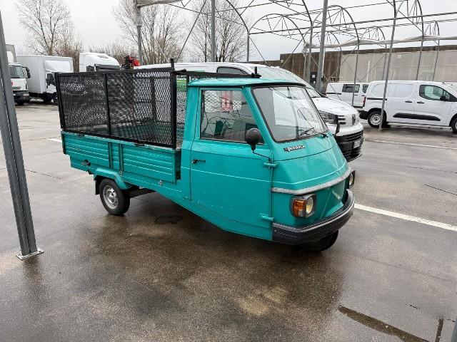 Piaggio Ape Car P3 218 