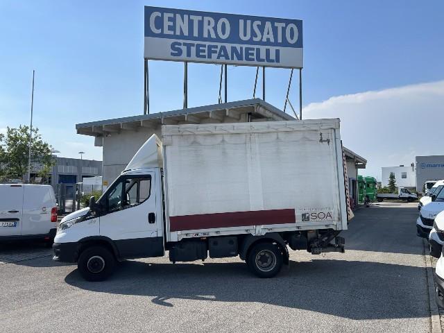 Iveco Daily 70c18ha8 Centina Box + Sponda 
