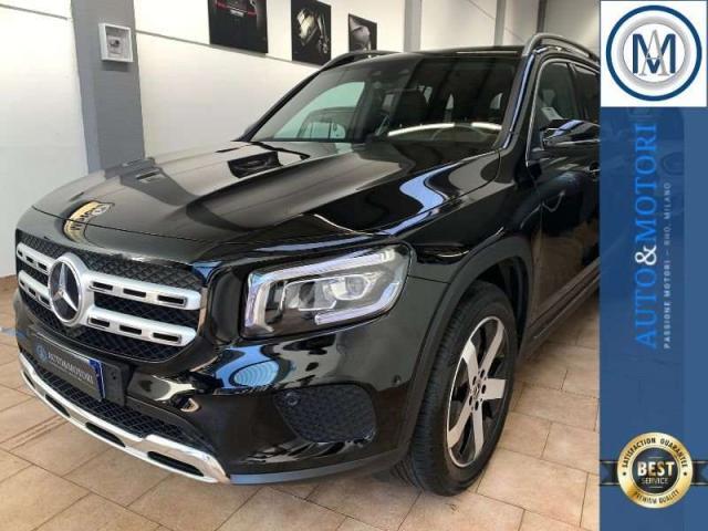 Mercedes Benz