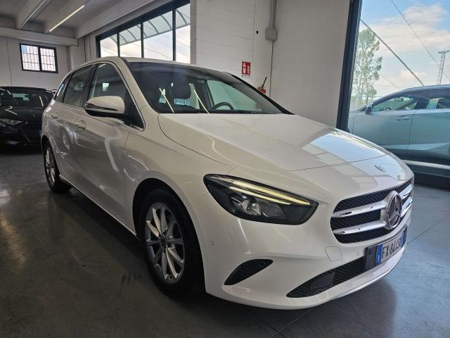 Mercedes Benz