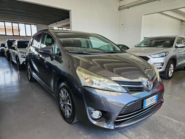 Toyota Verso 