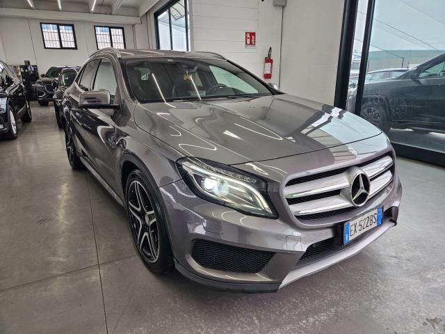 Mercedes Benz Altro 